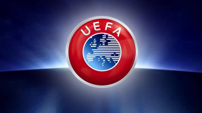 UEFA ogłosiła listę piłkarzy Milanu dopuszczonych do gry z Universitateą